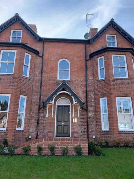 Boutique Luxury Apartment, High St, Henley-In-Arden Esterno foto